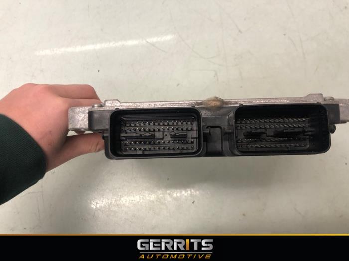 Computer Motormanagement van een Opel Agila (B) 1.2 16V 2009