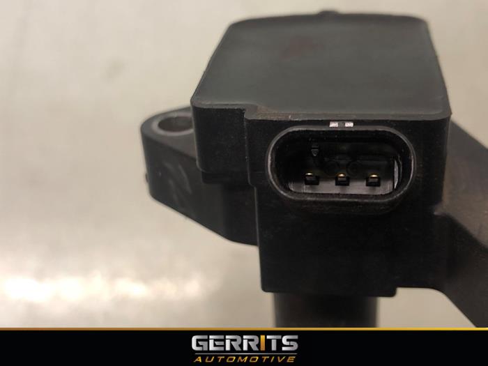 Bobine van een Ford Kuga II (DM2) 1.5 EcoBoost 16V 120 2017