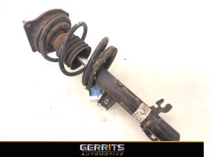 Gebruikte Mac Phersonpoot links-voor BMW Mini One/Cooper (R50) 1.6 16V One Prijs € 49,99 Margeregeling aangeboden door Gerrits Automotive BV