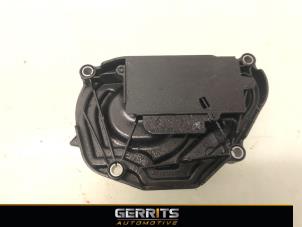 Gebruikte Distributiedeksel Citroen C3 Aircross I (2C/2R) 1.2 e-THP PureTech 110 Prijs € 19,99 Margeregeling aangeboden door Gerrits Automotive BV