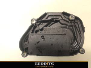 Gebruikte Distributiedeksel Citroen C3 Aircross I (2C/2R) 1.2 e-THP PureTech 110 Prijs € 19,99 Margeregeling aangeboden door Gerrits Automotive BV