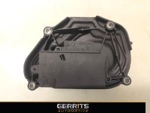 Gebruikte Distributiedeksel Citroen C3 Aircross I (2C/2R) 1.2 e-THP PureTech 110 Prijs € 19,99 Margeregeling aangeboden door Gerrits Automotive BV