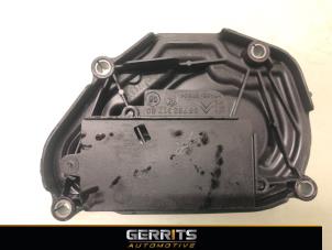 Gebruikte Distributiedeksel Citroen C3 Aircross I (2C/2R) 1.2 e-THP PureTech 110 Prijs € 19,99 Margeregeling aangeboden door Gerrits Automotive BV