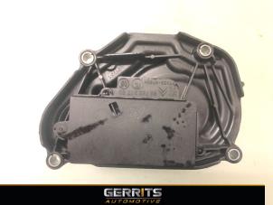 Gebruikte Distributiedeksel Citroen C3 Aircross I (2C/2R) 1.2 e-THP PureTech 110 Prijs € 19,99 Margeregeling aangeboden door Gerrits Automotive BV