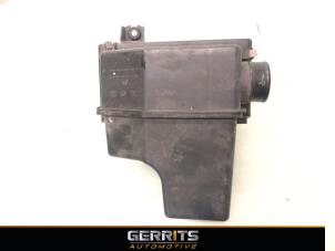 Gebruikte Luchtfilterhuis Mitsubishi Colt (Z2/Z3) 1.3 16V Prijs € 21,98 Margeregeling aangeboden door Gerrits Automotive BV