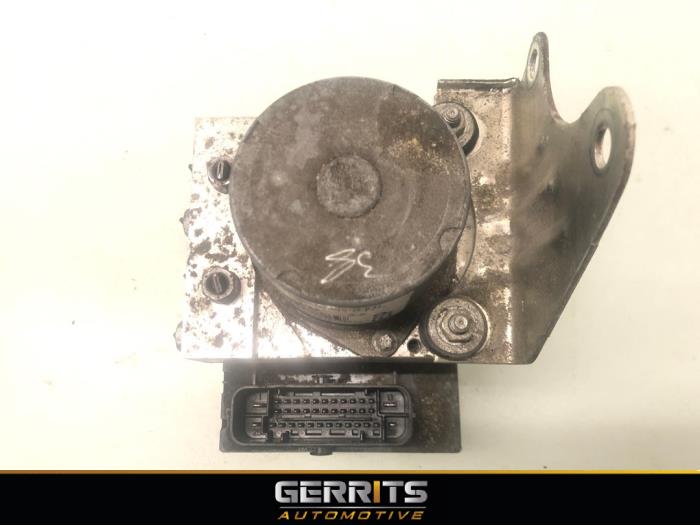 Gebruikte ABS Pomp Ford Ka II 1.2 Prijs € 64,99 Margeregeling aangeboden door Gerrits Automotive BV