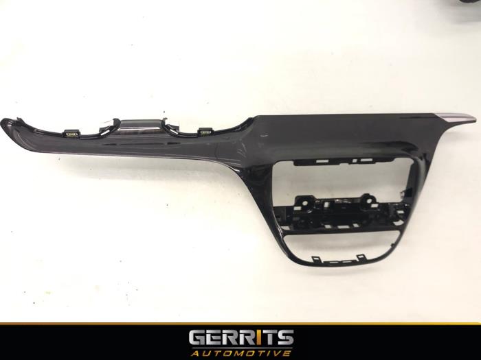 Gebruikte Dashboard deel Peugeot 208 I (CA/CC/CK/CL) 1.0 Vti 12V PureTech Prijs € 34,99 Margeregeling aangeboden door Gerrits Automotive BV