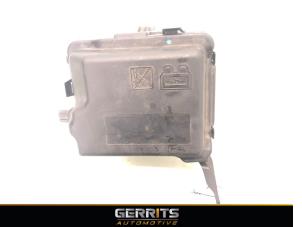 Gebruikte Zekeringkast Peugeot 208 I (CA/CC/CK/CL) 1.0 Vti 12V PureTech Prijs € 49,99 Margeregeling aangeboden door Gerrits Automotive BV