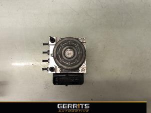 Gebruikte ABS Pomp Peugeot 208 I (CA/CC/CK/CL) 1.0 Vti 12V PureTech Prijs € 99,99 Margeregeling aangeboden door Gerrits Automotive BV