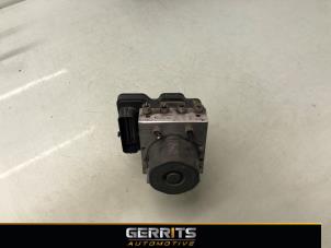 Gebruikte ABS Pomp Opel Corsa E 1.0 SIDI Turbo 12V Prijs € 74,99 Margeregeling aangeboden door Gerrits Automotive BV