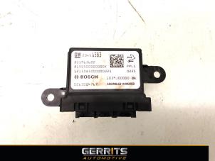 Gebruikte PDC Module Opel Corsa E 1.0 SIDI Turbo 12V Prijs € 39,99 Margeregeling aangeboden door Gerrits Automotive BV