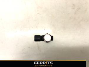 Gebruikte PDC Sensor Opel Corsa E 1.0 SIDI Turbo 12V Prijs € 19,99 Margeregeling aangeboden door Gerrits Automotive BV