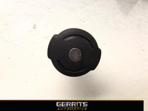 Gebruikte Tankdop Peugeot Partner (GC/GF/GG/GJ/GK) 1.6 BlueHDi 100 Prijs € 48,39 Inclusief btw aangeboden door Gerrits Automotive BV