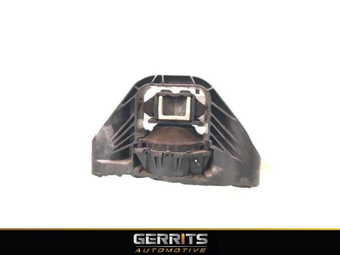Gebruikte Motorrubber Renault Megane IV Estate (RFBK) 1.2 Energy TCE 100 Prijs € 34,99 Margeregeling aangeboden door Gerrits Automotive BV
