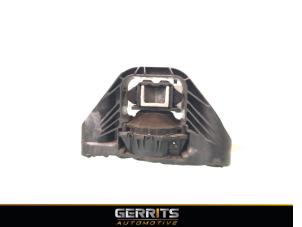 Gebruikte Motorsteun Renault Megane IV Estate (RFBK) 1.2 Energy TCE 100 Prijs € 34,99 Margeregeling aangeboden door Gerrits Automotive BV