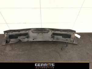 Gebruikte Paravent Ford Kuga I 2.0 TDCi 16V 163 4x4 Prijs € 34,99 Margeregeling aangeboden door Gerrits Automotive BV