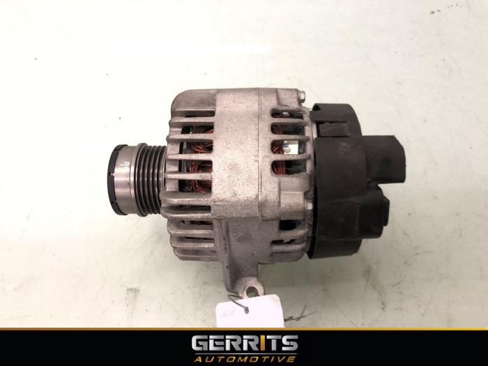 Gebruikte Alternator Fiat 500 (312) 0.9 TwinAir 85 Prijs € 49,99 Margeregeling aangeboden door Gerrits Automotive BV