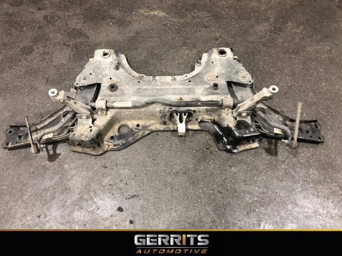 Gebruikte Subframe Peugeot 308 SW (L4/L9/LC/LJ/LR) 1.6 BlueHDi 120 Prijs € 249,99 Margeregeling aangeboden door Gerrits Automotive BV