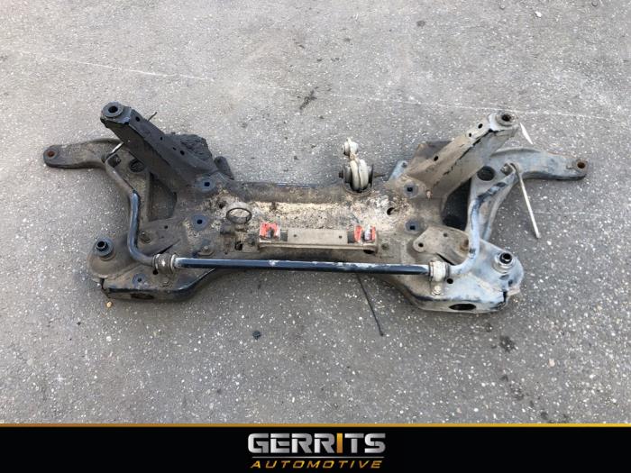 Gebruikte Subframe Opel Movano 2.3 CDTi 16V FWD Prijs € 249,99 Margeregeling aangeboden door Gerrits Automotive BV