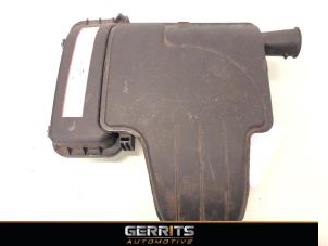 Gebruikte Luchtfilterhuis Citroen C1 1.0 12V Prijs € 24,99 Margeregeling aangeboden door Gerrits Automotive BV
