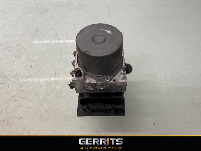 Gebruikte ABS Pomp Citroen C1 1.0 12V Prijs € 19,99 Margeregeling aangeboden door Gerrits Automotive BV