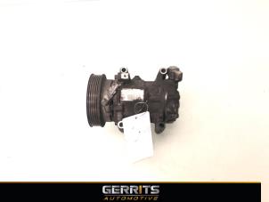 Gebruikte Pomp Airco Renault Twingo II (CN) 1.5 dCi 90 FAP Prijs € 39,99 Margeregeling aangeboden door Gerrits Automotive BV