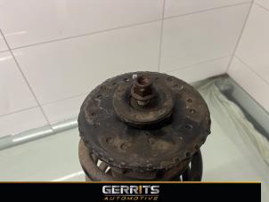 Gebruikte Mac Phersonpoot links-voor Renault Master III (MA/MB/MC/MD/MH/MF/MG/MH) 2.3 dCi 16V Prijs € 108,89 Inclusief btw aangeboden door Gerrits Automotive BV