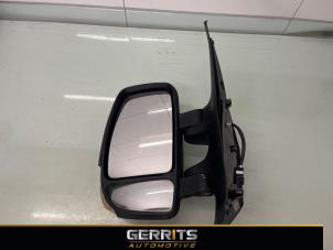 Gebruikte Spiegel Buiten links Renault Master III (MA/MB/MC/MD/MH/MF/MG/MH) 2.3 dCi 16V Prijs € 151,24 Inclusief btw aangeboden door Gerrits Automotive BV