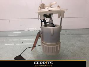 Gebruikte Tank element Pomp Citroen C4 Cactus (0B/0P) 1.2 PureTech 82 12V Prijs € 49,99 Margeregeling aangeboden door Gerrits Automotive BV