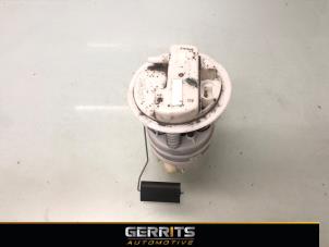 Gebruikte Tank element Pomp Dacia Duster (HS) 1.6 16V Prijs € 49,99 Margeregeling aangeboden door Gerrits Automotive BV