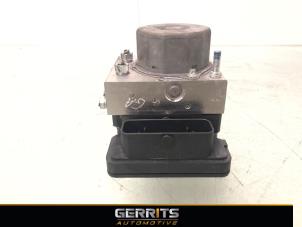 Gebruikte ABS Pomp Mitsubishi Space Star (A0) 1.2 12V Prijs € 149,99 Margeregeling aangeboden door Gerrits Automotive BV