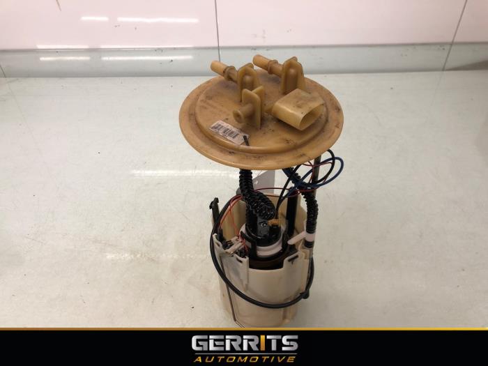 Gebruikte Tank element Pomp Volkswagen Crafter 2.0 TDI 16V Prijs € 108,89 Inclusief btw aangeboden door Gerrits Automotive BV