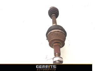 Gebruikte Aandrijfas links-voor Opel Combo 1.3 CDTI 16V ecoFlex Prijs € 72,59 Inclusief btw aangeboden door Gerrits Automotive BV