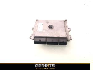 Gebruikte Computer Motormanagement Renault Clio IV (5R) 0.9 Energy TCE 90 12V Prijs € 74,99 Margeregeling aangeboden door Gerrits Automotive BV