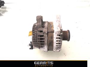 Gebruikte Dynamo Mercedes Vito (447.6) 1.6 111 CDI 16V Prijs € 90,74 Inclusief btw aangeboden door Gerrits Automotive BV