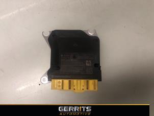 Gebruikte Airbag Module Mercedes CLA (118.3) 1.3 CLA-200 Turbo 16V Prijs € 149,99 Margeregeling aangeboden door Gerrits Automotive BV