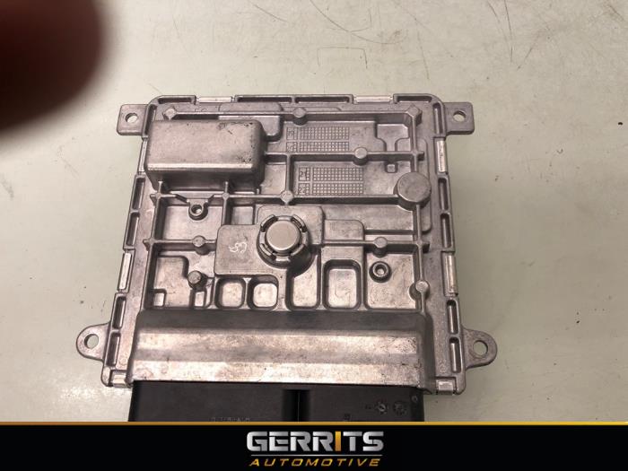 Gebruikte Computer Motormanagement Mercedes CLA (118.3) 1.3 CLA-200 Turbo 16V Prijs € 99,99 Margeregeling aangeboden door Gerrits Automotive BV