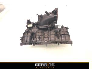 Gebruikte Inlaatspruitstuk Mercedes A (177.0) 2.0 A-250 Turbo 16V Prijs € 74,99 Margeregeling aangeboden door Gerrits Automotive BV