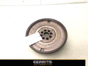 Gebruikte Dubbele massa vliegwiel Mercedes A (177.0) 2.0 A-250 Turbo 16V Prijs € 149,99 Margeregeling aangeboden door Gerrits Automotive BV