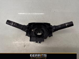 Gebruikte Combischakelaar Stuurkolom Mazda 2 (DE) 1.3 16V S-VT Prijs € 29,99 Margeregeling aangeboden door Gerrits Automotive BV