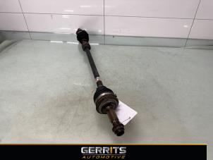 Gebruikte Cardanas rechts-voor (VWA) Toyota Yaris II (P9) 1.0 12V VVT-i Prijs € 39,99 Margeregeling aangeboden door Gerrits Automotive BV