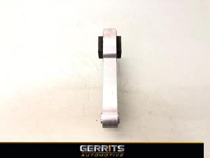 Gebruikte Motorsteun Volvo V70 (BW) 2.4 D5 20V Prijs € 19,99 Margeregeling aangeboden door Gerrits Automotive BV