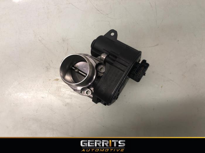 Gebruikte Gasklephuis Opel Mokka 1.2 Turbo 12V Prijs € 24,99 Margeregeling aangeboden door Gerrits Automotive BV