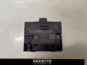 Gebruikte Deur module Volkswagen Golf VII (AUA) 1.4 TSI 16V Prijs € 19,99 Margeregeling aangeboden door Gerrits Automotive BV