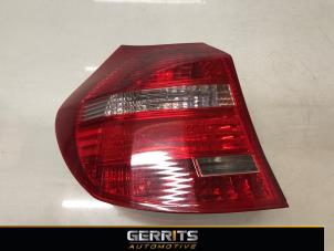 Gebruikte Achterlicht links BMW 1 serie (E87/87N) 116i 1.6 16V Prijs € 29,99 Margeregeling aangeboden door Gerrits Automotive BV