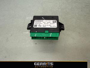 Gebruikte Module PDC Citroen C4 Cactus (0B/0P) 1.6 Blue Hdi 100 Prijs € 49,99 Margeregeling aangeboden door Gerrits Automotive BV