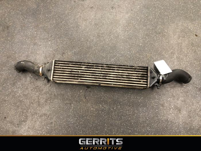 Gebruikte Intercooler Fiat Doblo Cargo (263) 1.3 MJ 16V DPF Euro 5 Prijs € 90,74 Inclusief btw aangeboden door Gerrits Automotive BV