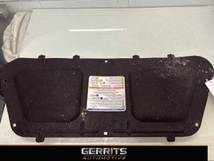 Gebruikte Bekleding Motorkap Fiat Doblo Cargo (263) 1.3 MJ 16V DPF Euro 5 Prijs € 60,49 Inclusief btw aangeboden door Gerrits Automotive BV
