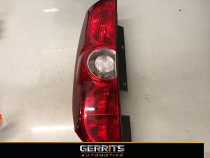 Gebruikte Achterlicht links Fiat Doblo Cargo (263) 1.3 MJ 16V DPF Euro 5 Prijs € 30,24 Inclusief btw aangeboden door Gerrits Automotive BV
