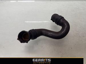 Gebruikte Radiateurslang Opel Meriva 1.4 Turbo 16V ecoFLEX Prijs € 24,99 Margeregeling aangeboden door Gerrits Automotive BV